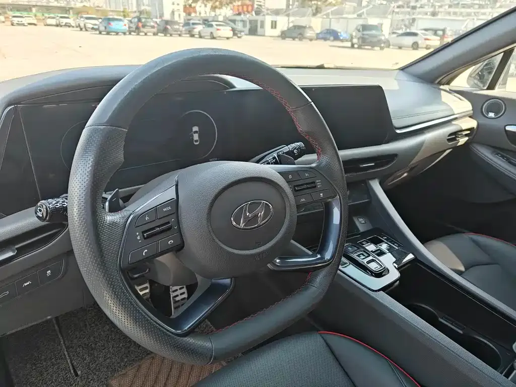 Hyundai Sonata 2021 из CN, фото 10