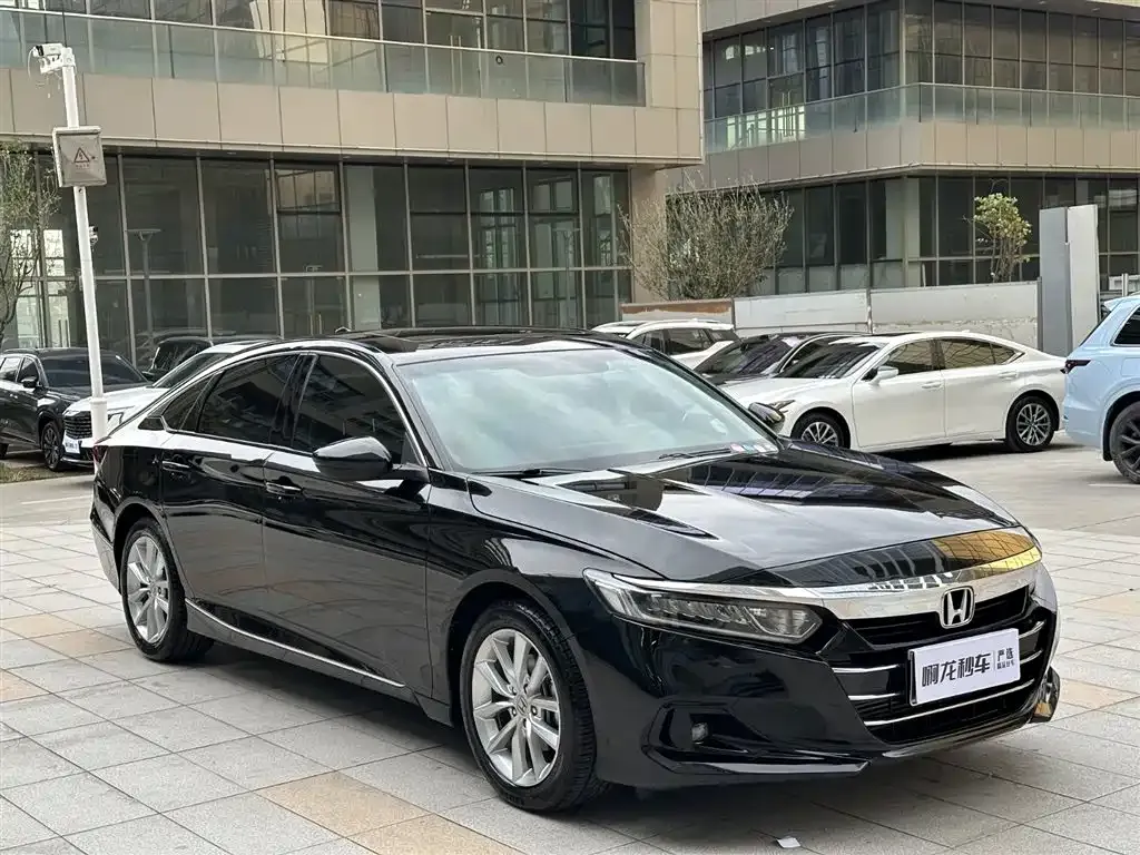 Honda Accord 2022 из CN, фото 2