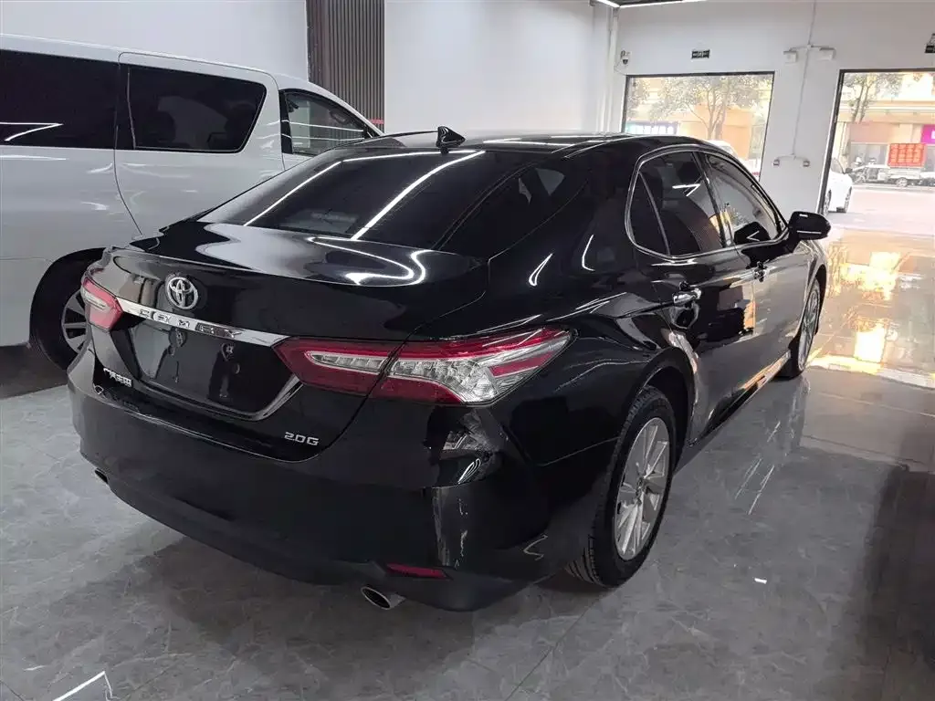 Toyota Camry 2021 из CN, фото 7