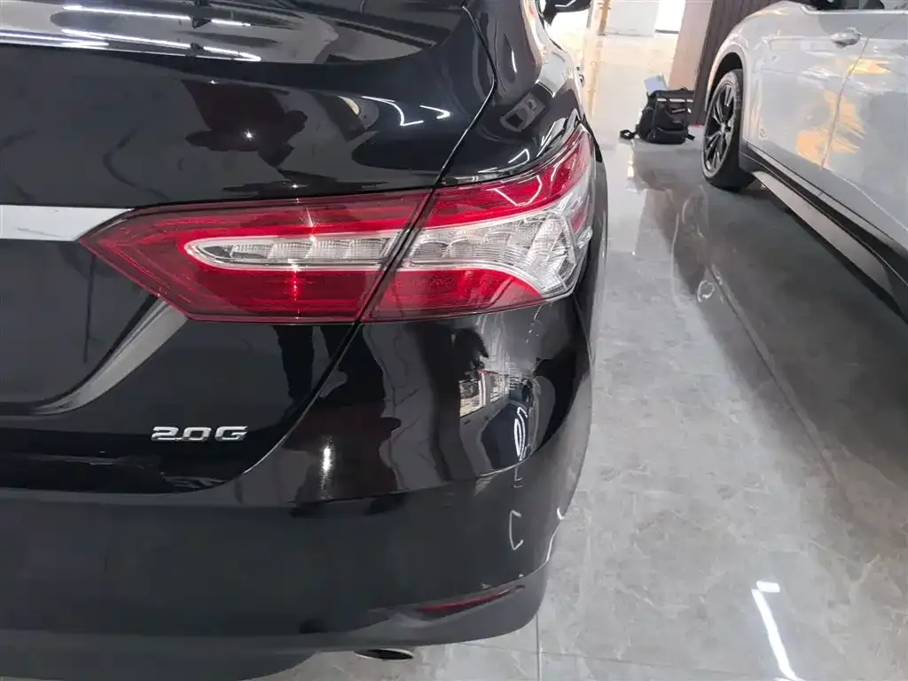 Toyota Camry 2021 из CN, фото 8