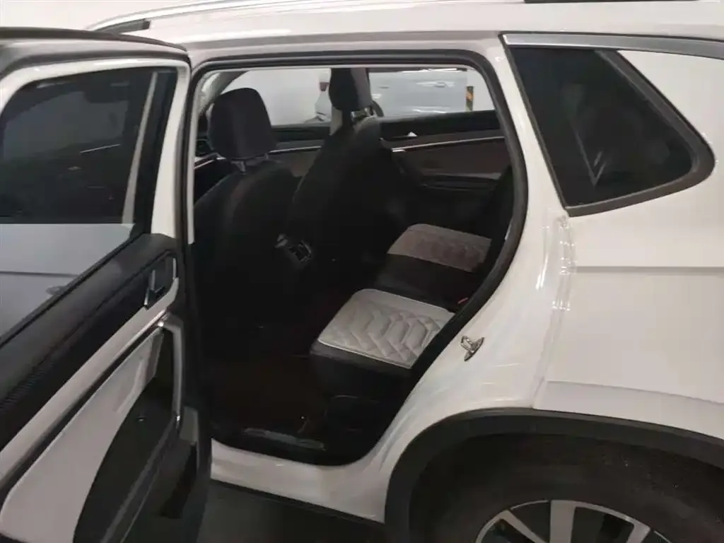 Volkswagen Tayron 2023 из CN, фото 5