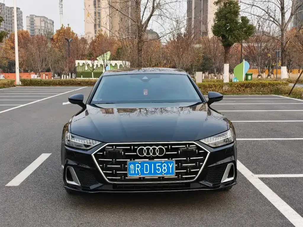 Audi A7L — фото 10