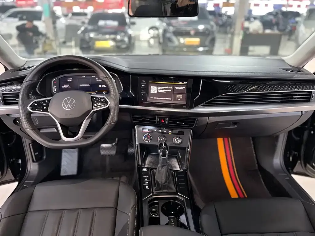 Volkswagen Passat — фото 5