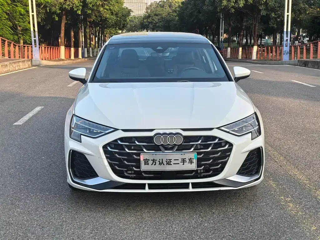 Audi A3 2025 из CN, фото 2