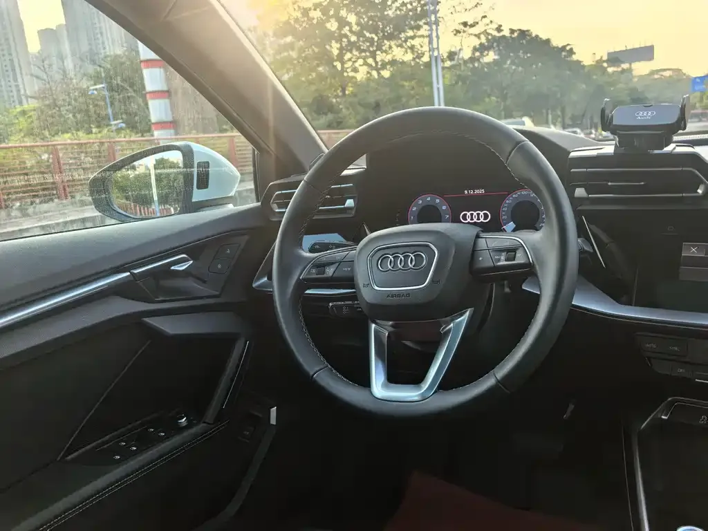 Audi A3 2025 из CN, фото 7