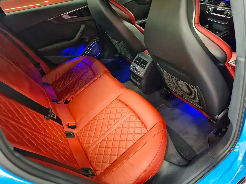 Audi S4 2021 из CN, фото 3