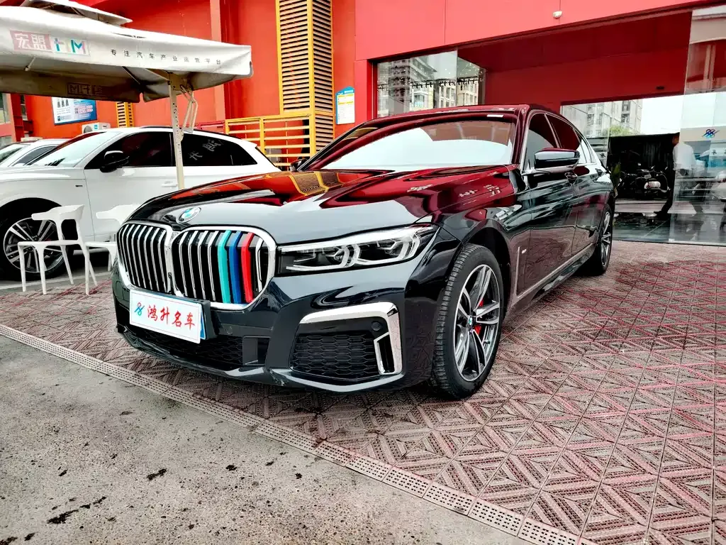 BMW 7 Series 2021 из CN, фото 1