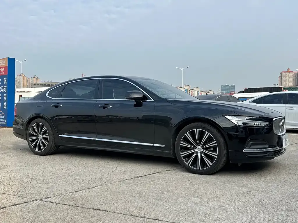 Volvo S90 — фото 7
