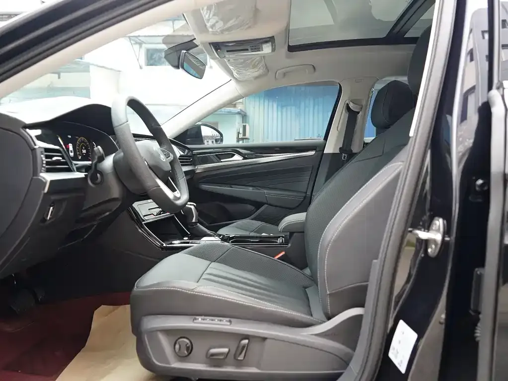 [object Object] Passat 2025 из CN, фото 4