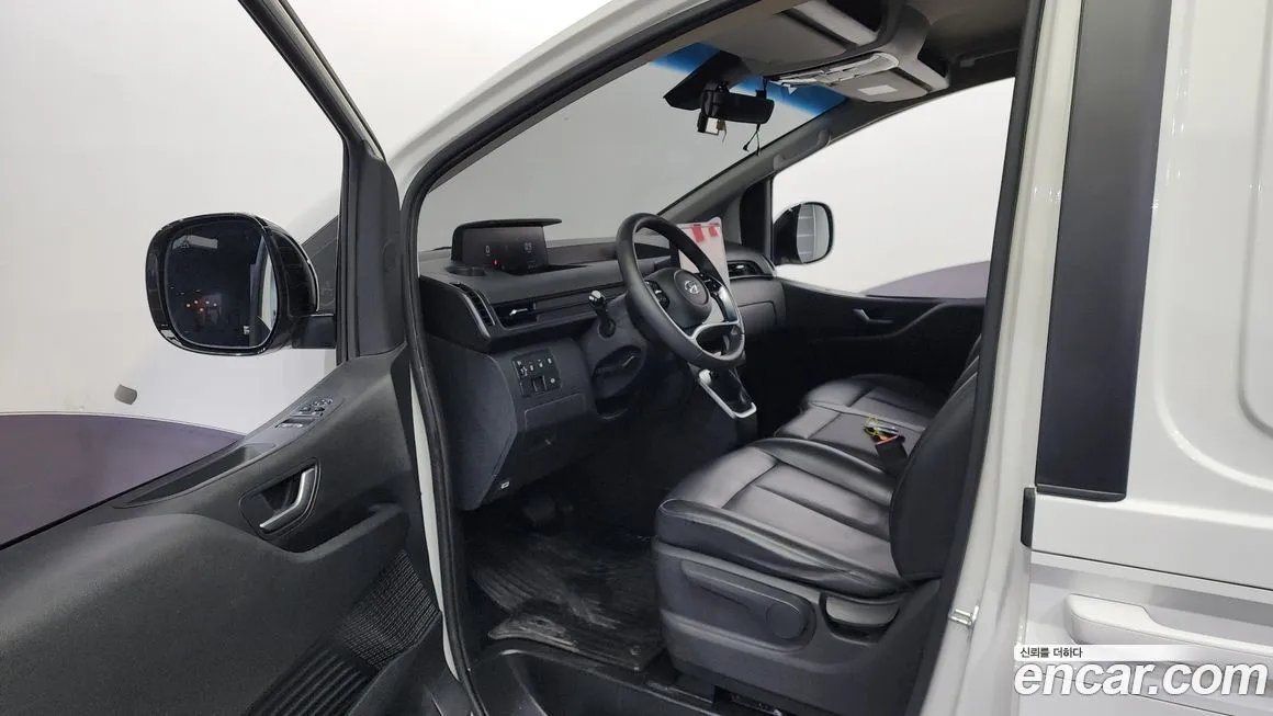 Hyundai Staria — фото 3