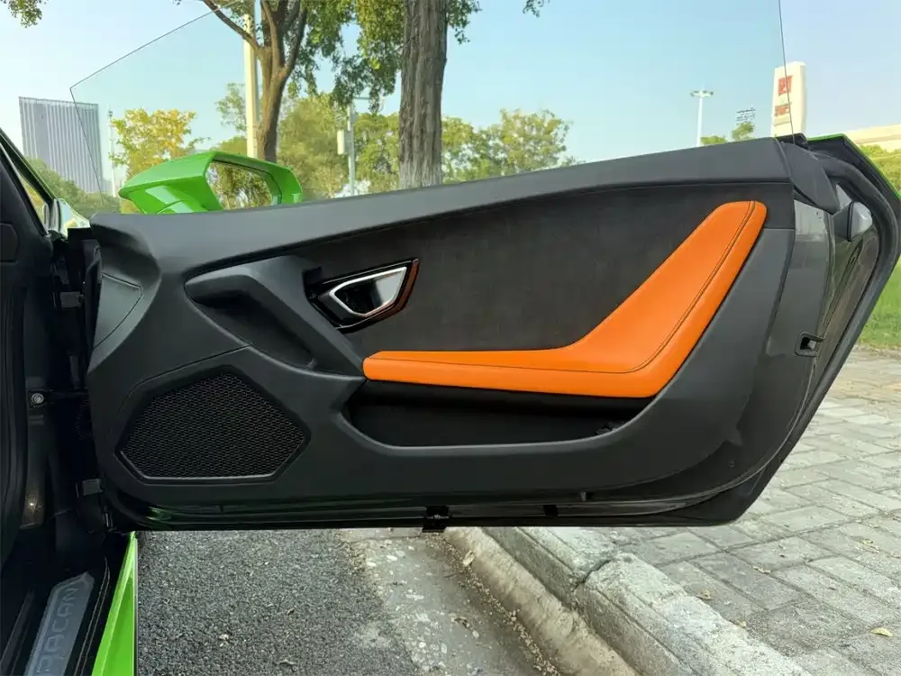 Lamborghini Huracan 2023 из CN, фото 4