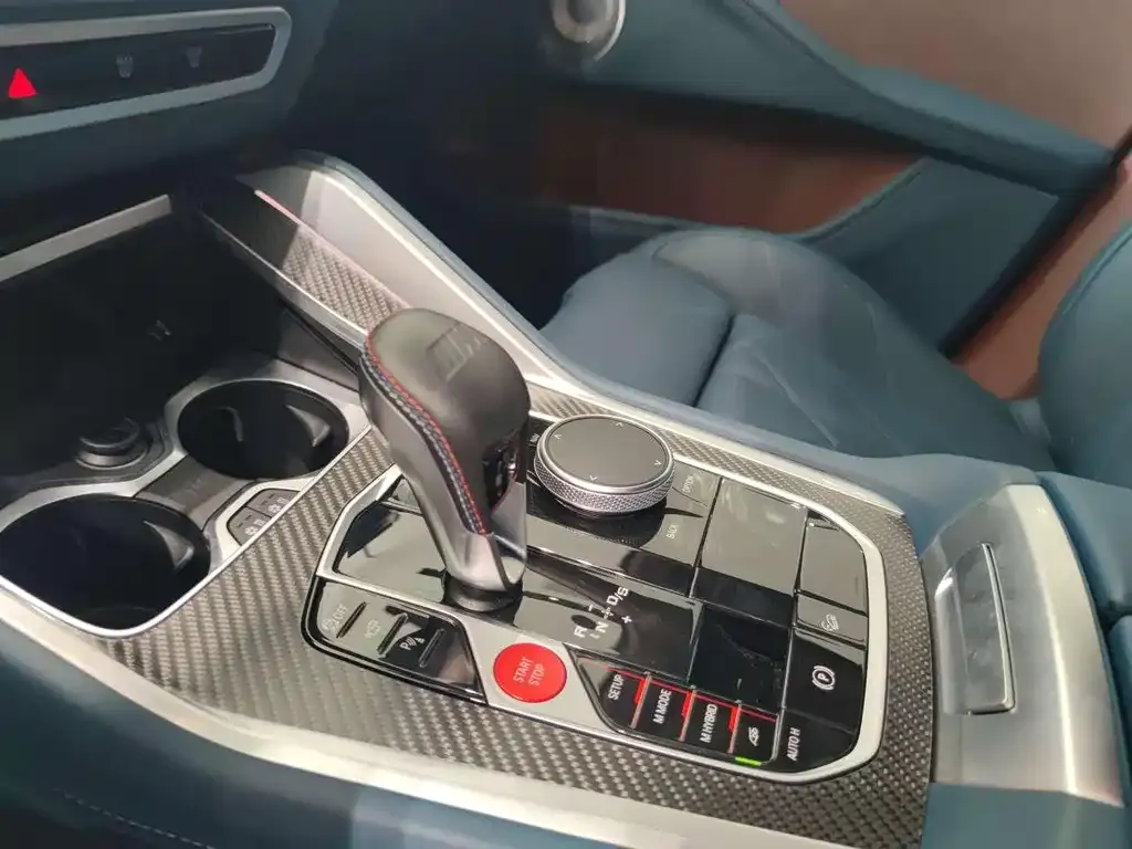 BMW XM — фото 8