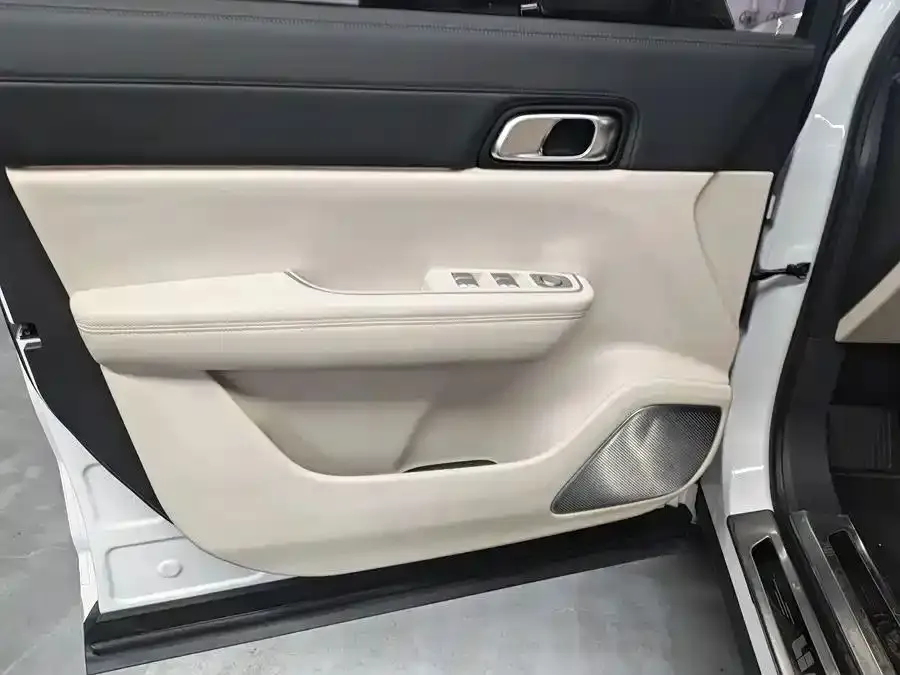 Li Auto ONE 2021 из CN, фото 2