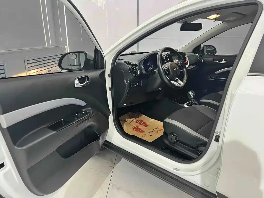 Kia KX1 — фото 7