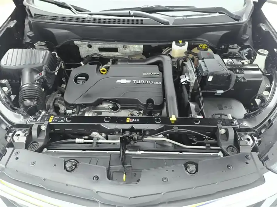 Chevrolet Equinox 2022 из CN, фото 10