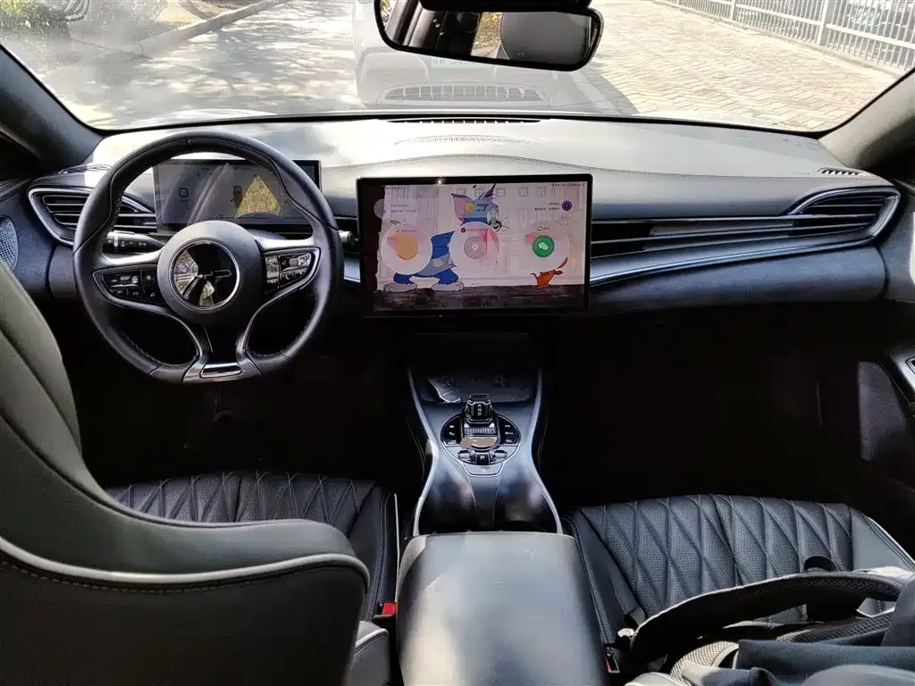 BYD Seal — фото 2