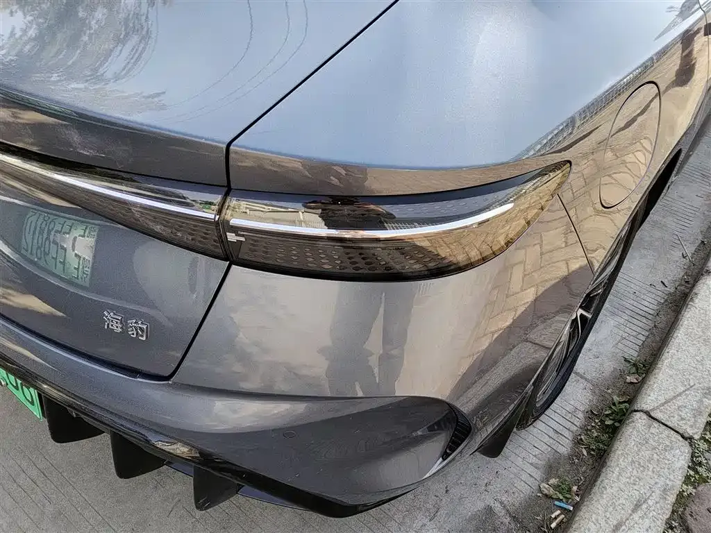 BYD Seal — фото 6