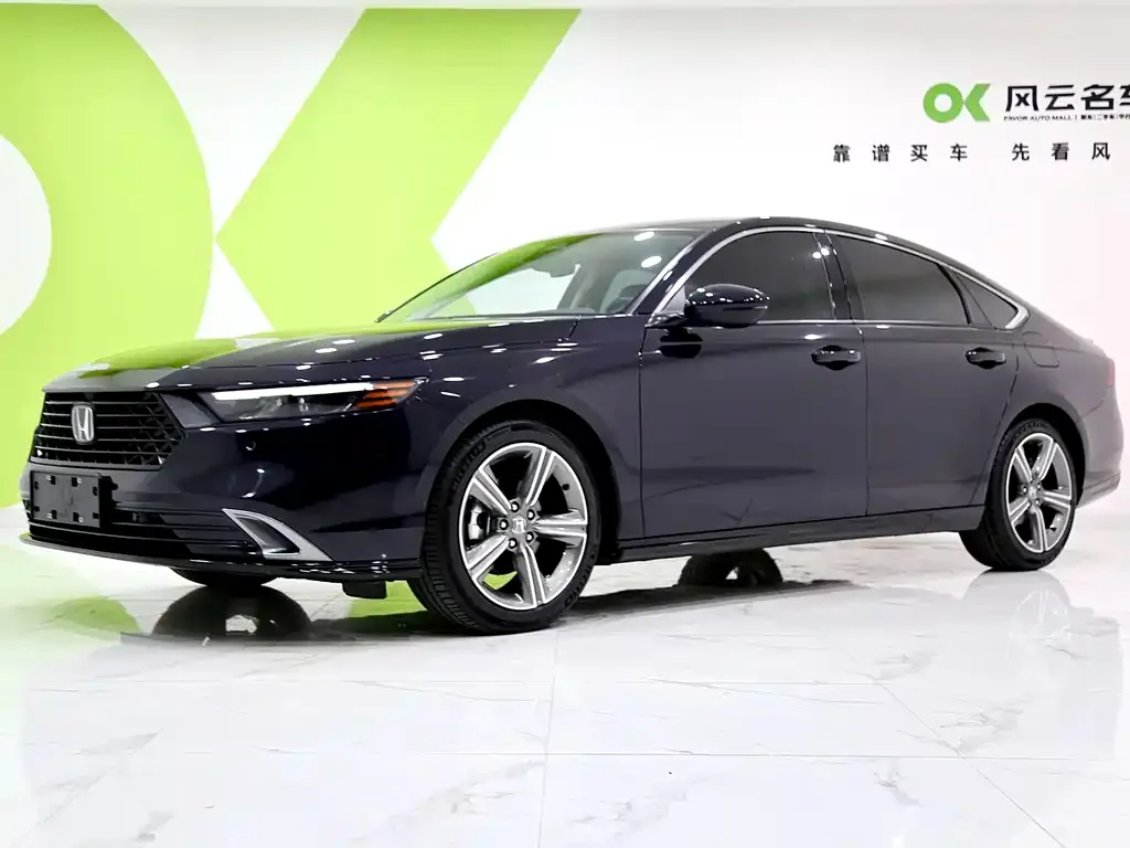 Honda Accord — фото 1