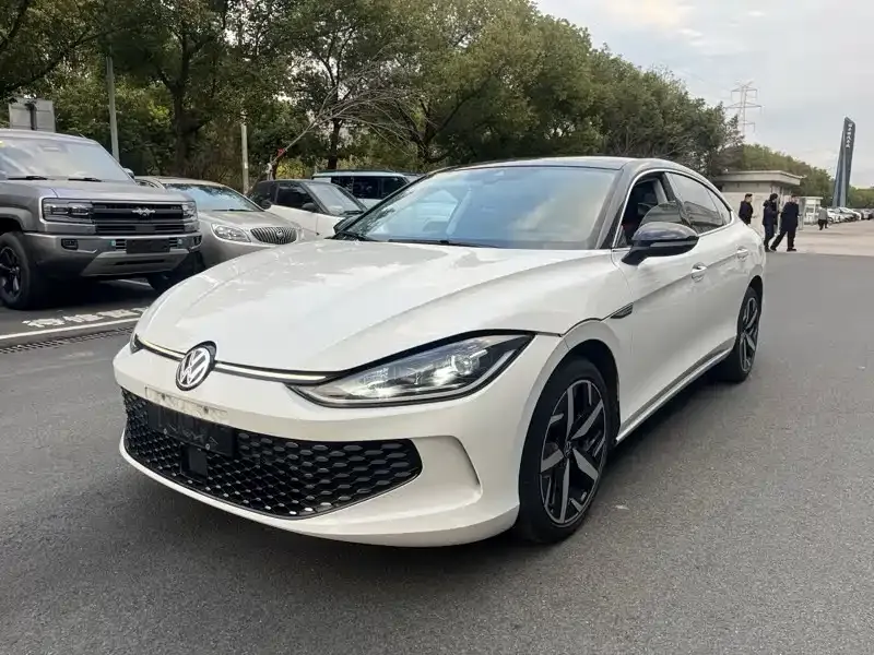 Volkswagen Lamando 2023 из CN, фото 1