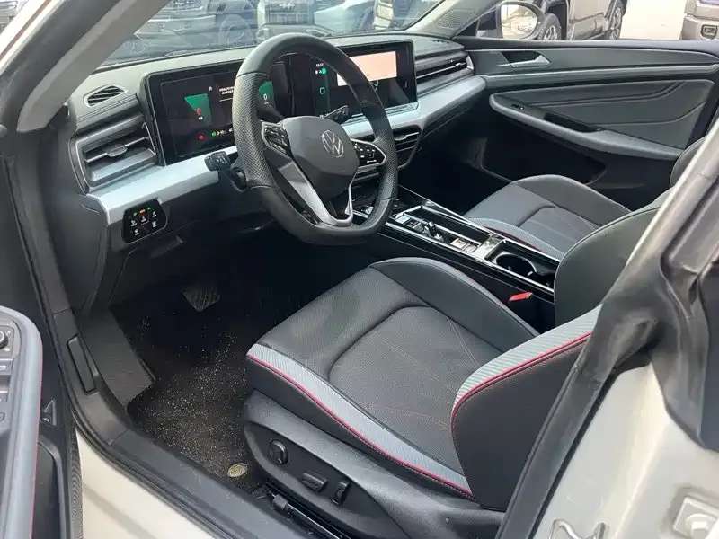 Volkswagen Lamando 2023 из CN, фото 7