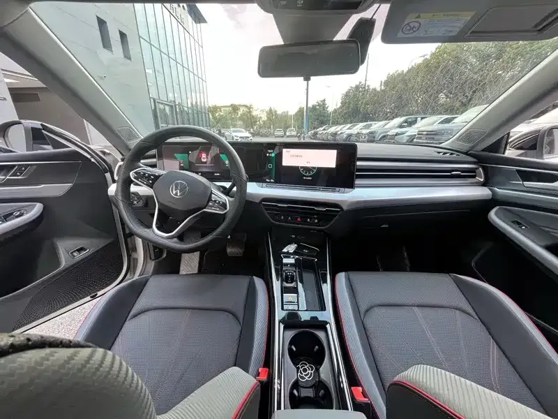 Volkswagen Lamando 2023 из CN, фото 4