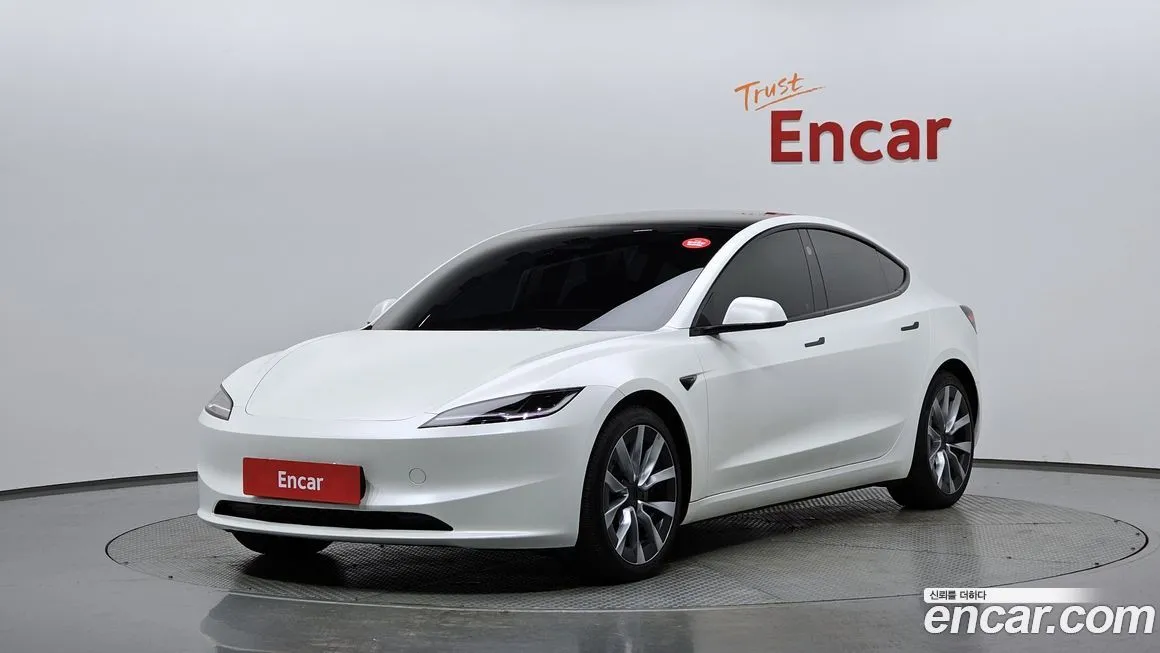 Tesla Model 3 2024 из KR, фото 1