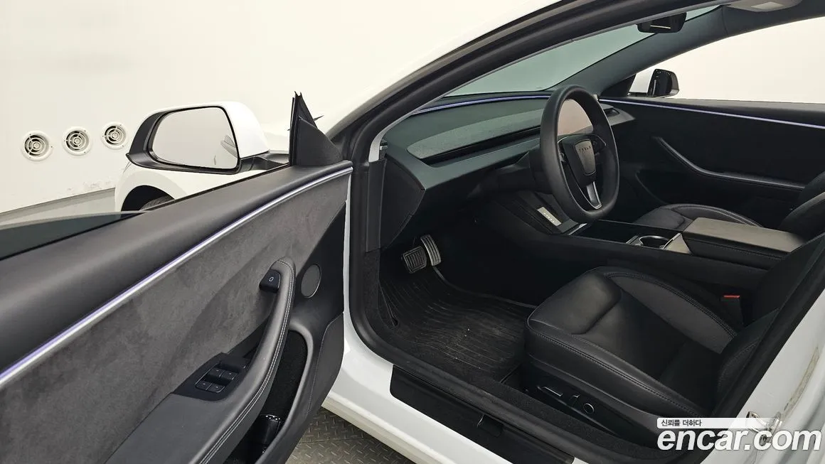 Tesla Model 3 2024 из KR, фото 6