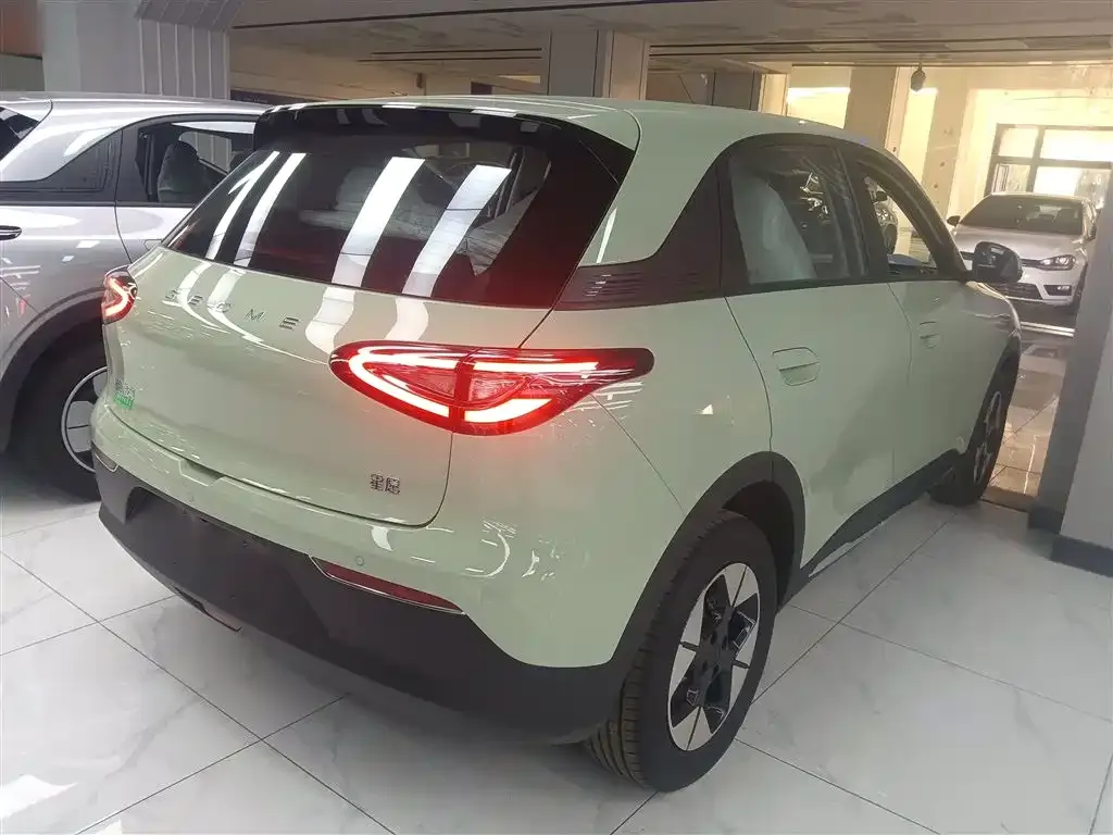 Geely Starburst — фото 7