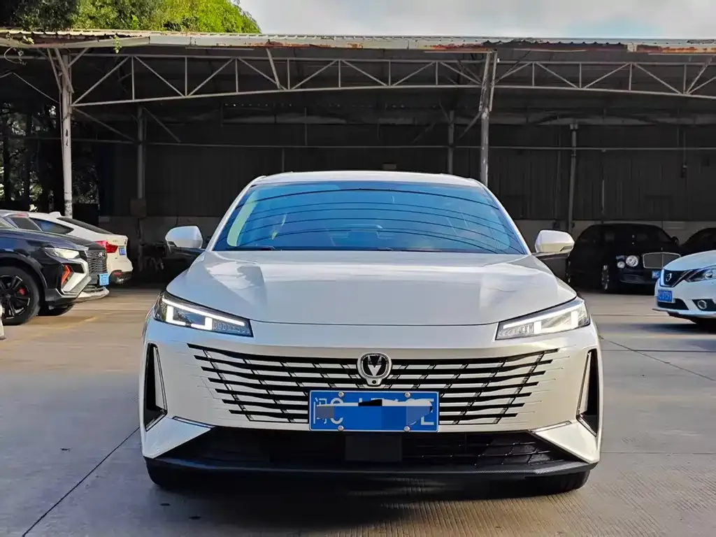 Changan Eado 2025 из CN, фото 10