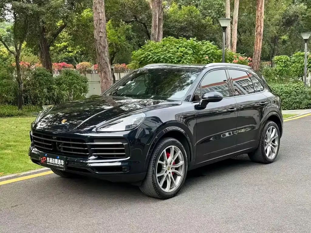 Porsche Cayenne 2023 из CN, фото 1