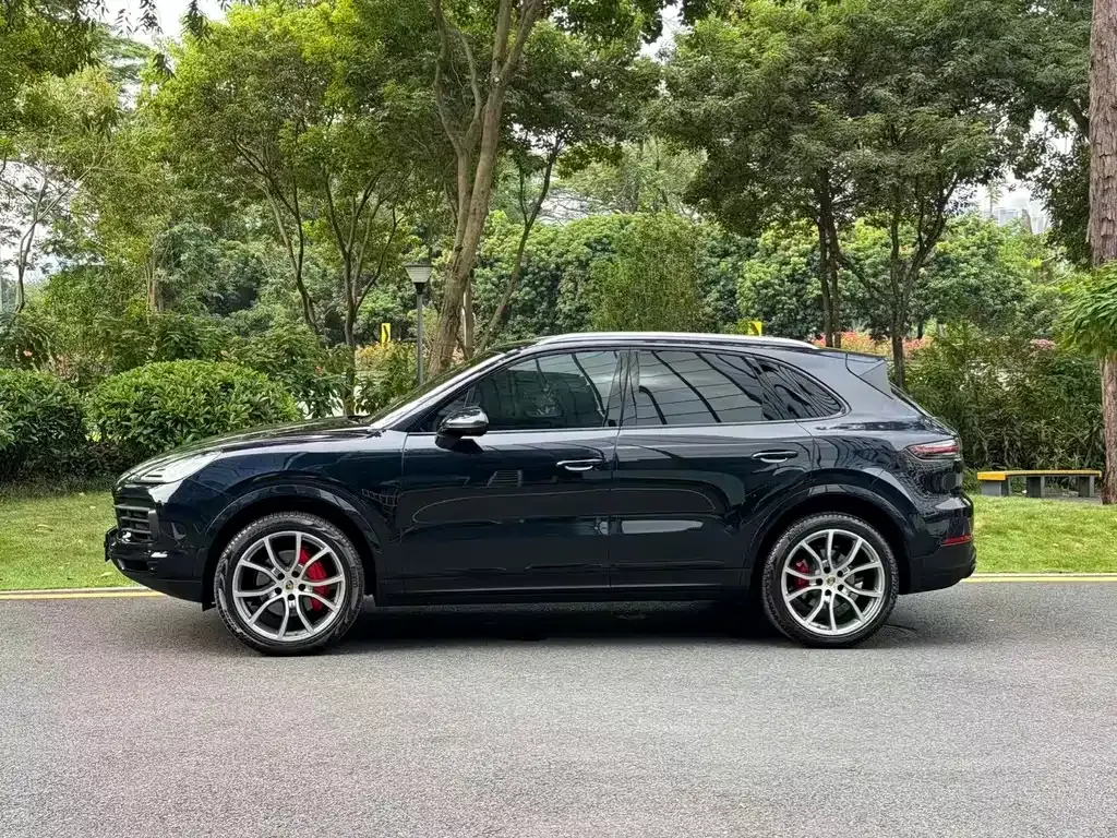 Porsche Cayenne 2023 из CN, фото 6