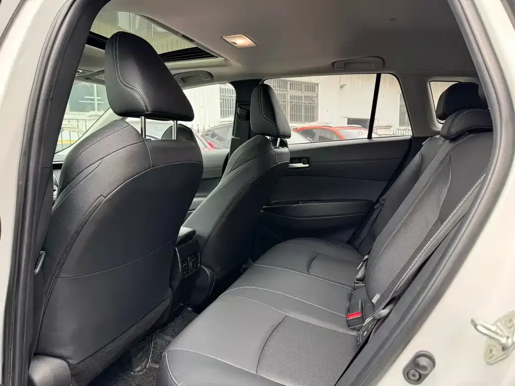 Toyota Frontlander 2022 из CN, фото 6