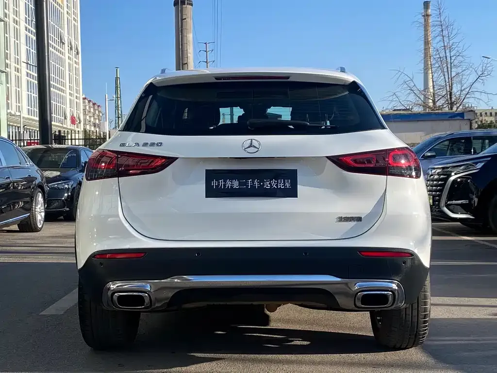 Mercedes-Benz GLA 2023 из CN, фото 3