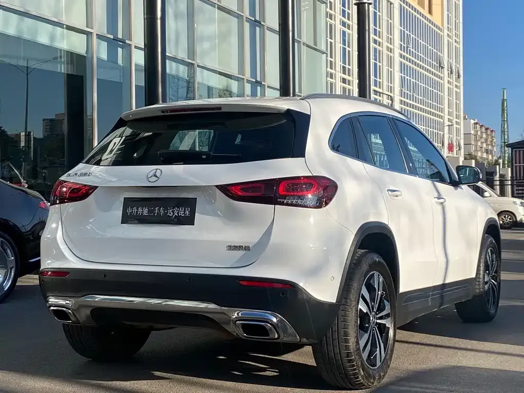 Mercedes-Benz GLA 2023 из CN, фото 4