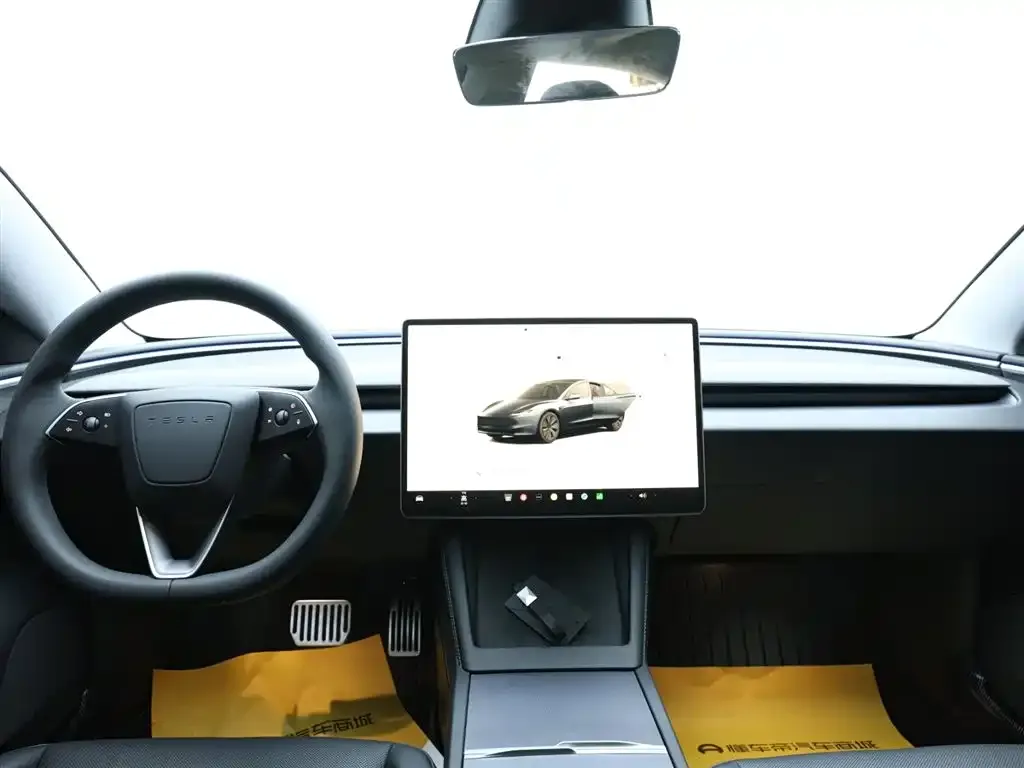 Tesla Model 3 2024 из CN, фото 2