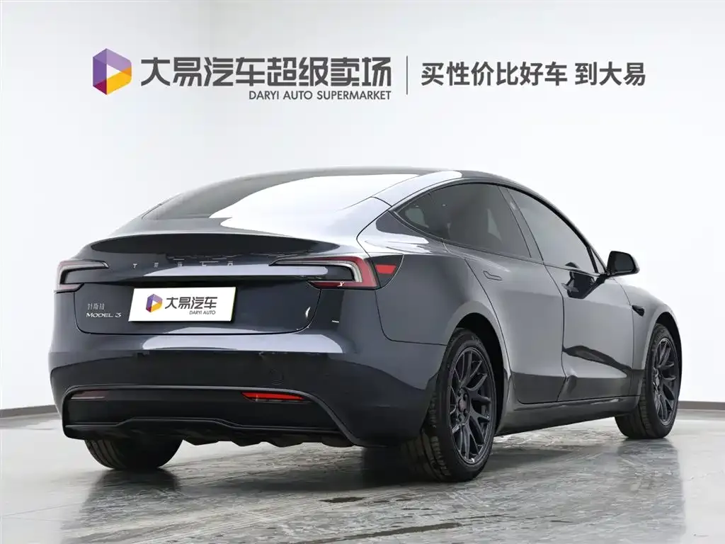 Tesla Model 3 2024 из CN, фото 8