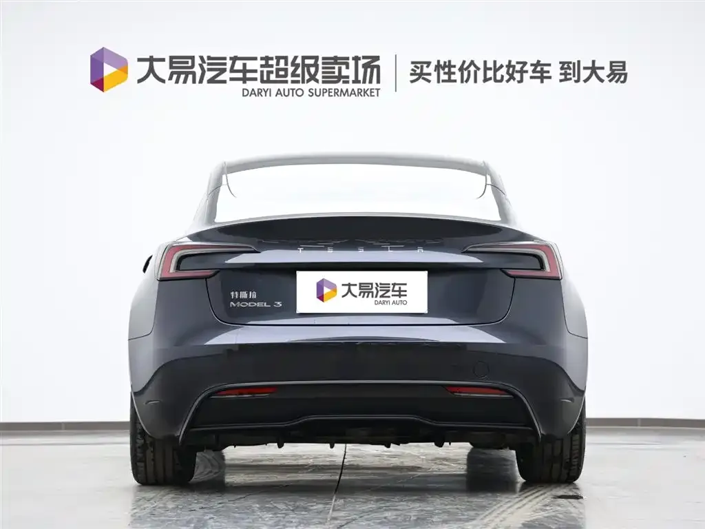 Tesla Model 3 2024 из CN, фото 5