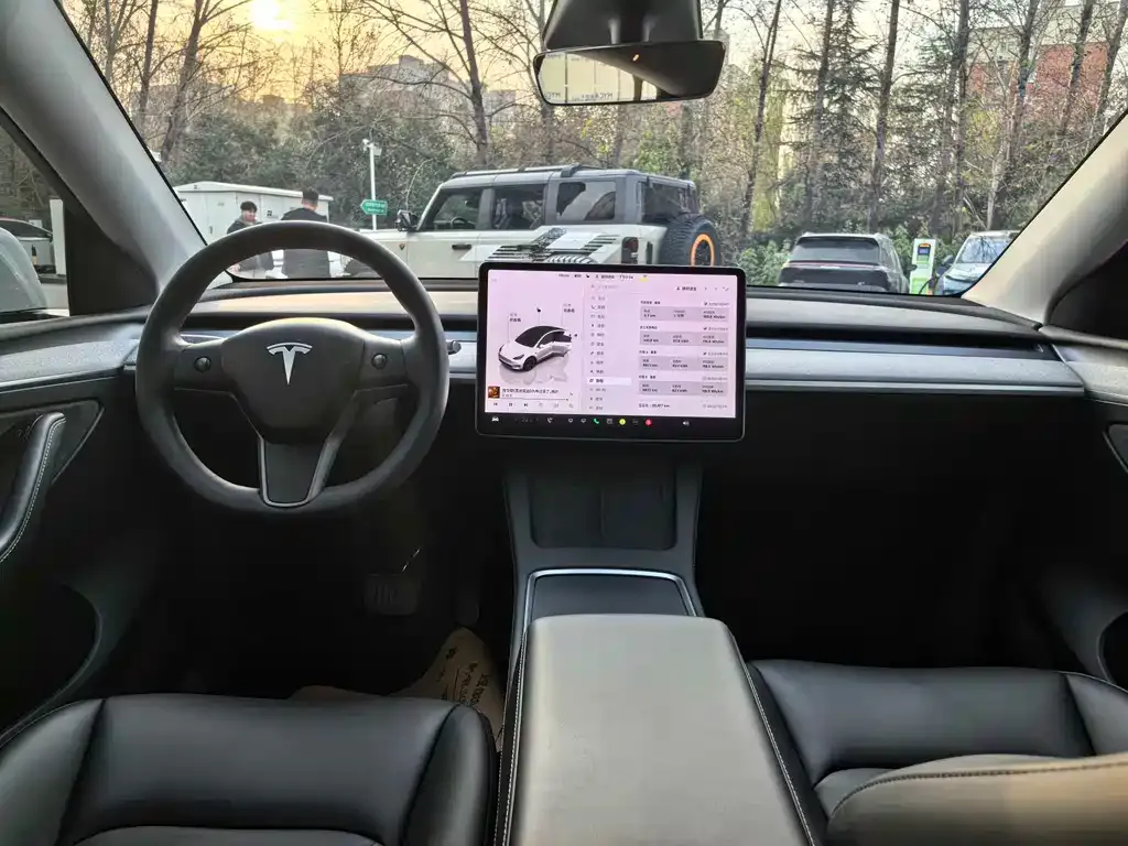 Tesla Model Y 2024 из CN, фото 8