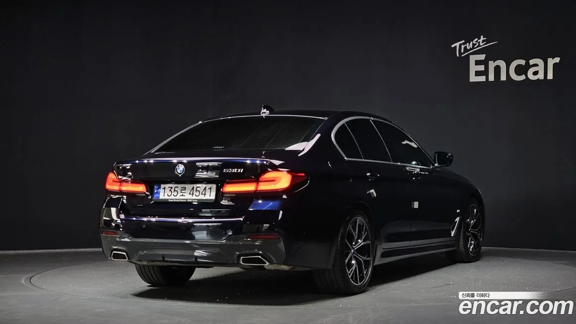 BMW 5-Series 2023 из KR, фото 4