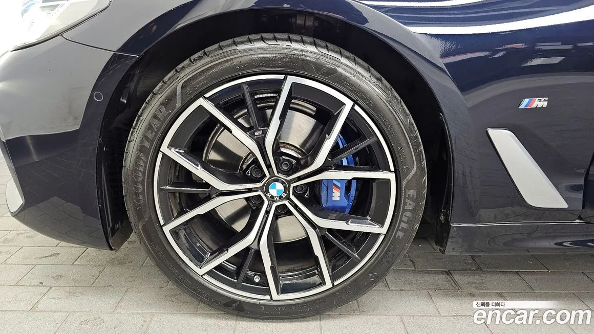 BMW 5-Series 2023 из KR, фото 6