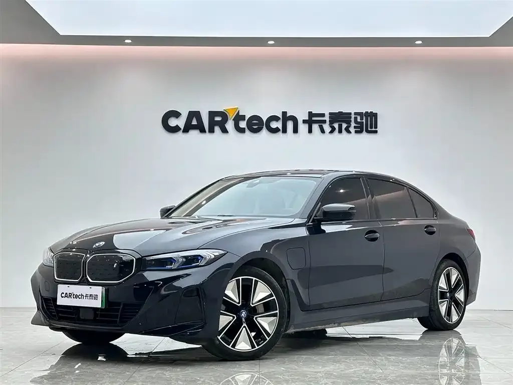 BMW i3 2024 из CN, фото 1