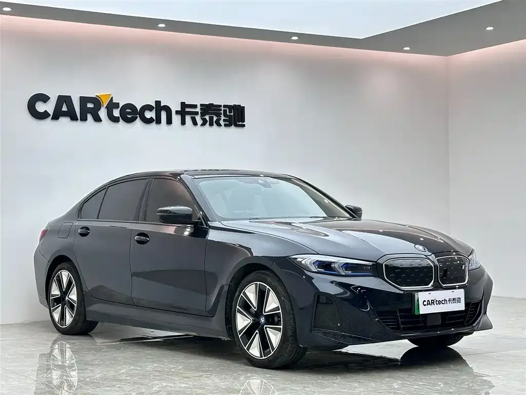 BMW i3 2024 из CN, фото 2