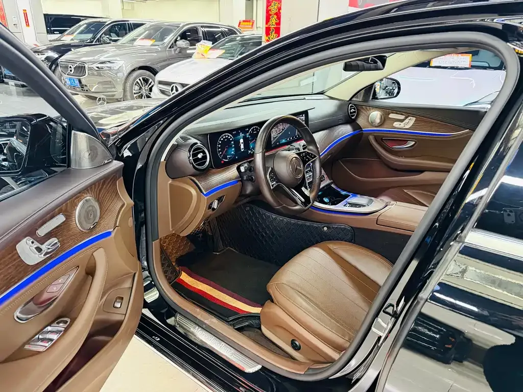 Mercedes-Benz E-Class 2023 из CN, фото 4