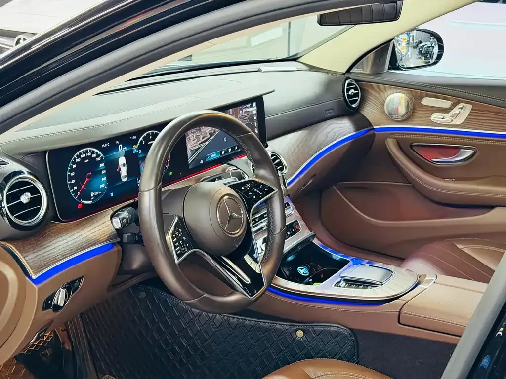 Mercedes-Benz E-Class 2023 из CN, фото 3