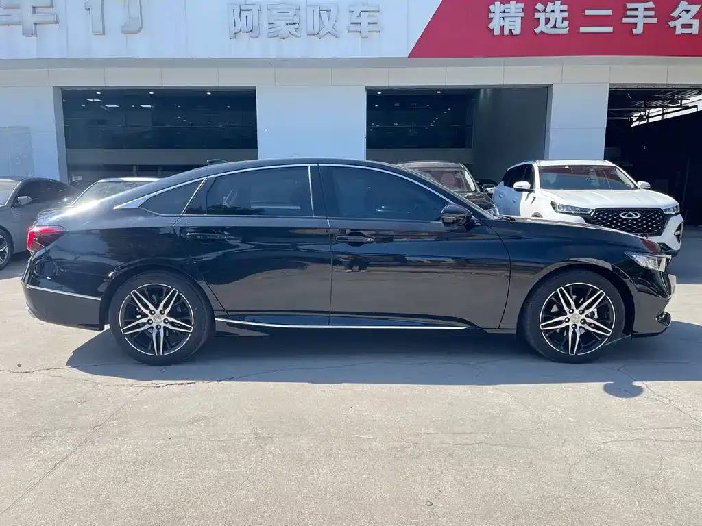 Honda Accord — фото 3