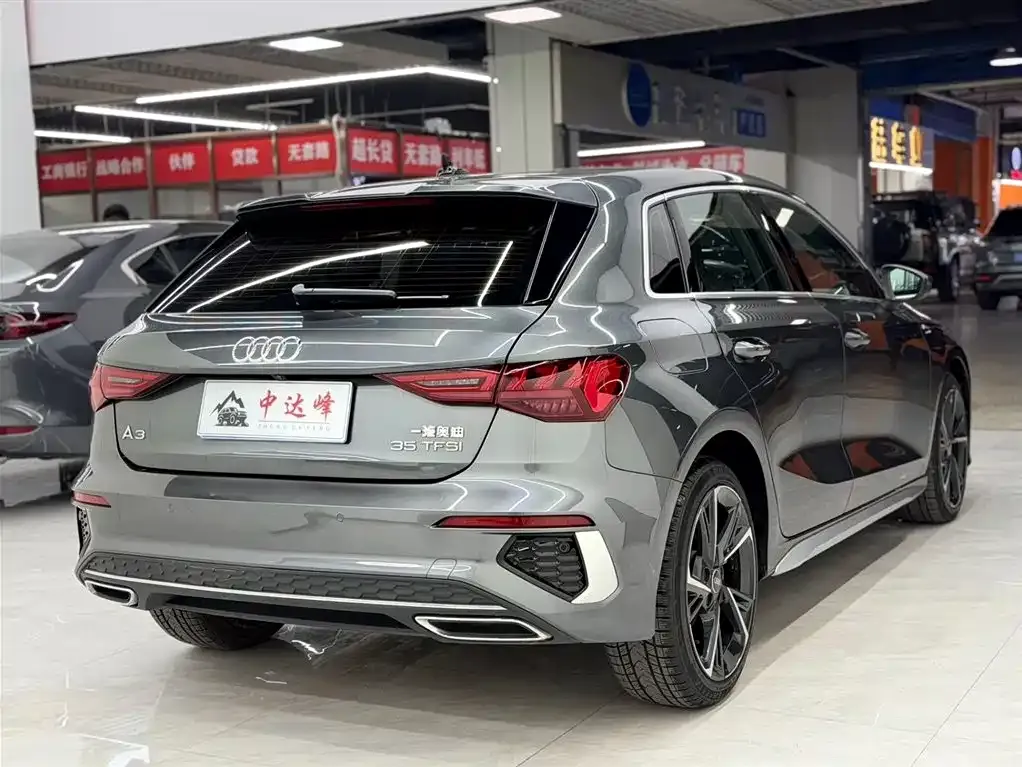 Audi A3 2023 из CN, фото 10
