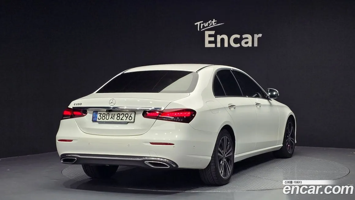 Mercedes-Benz E-Class 2021 из KR, фото 2