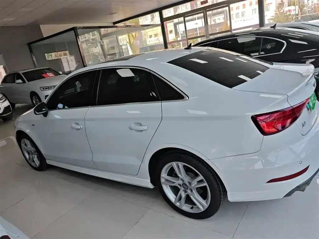 Audi A3 — фото 5