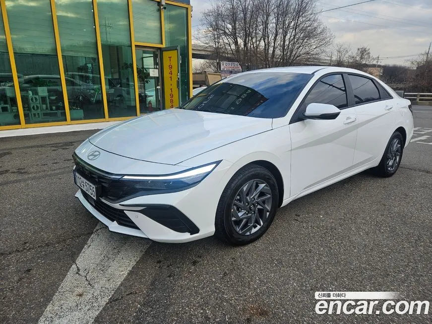 Hyundai AVANTE 2024 из KR, фото 1