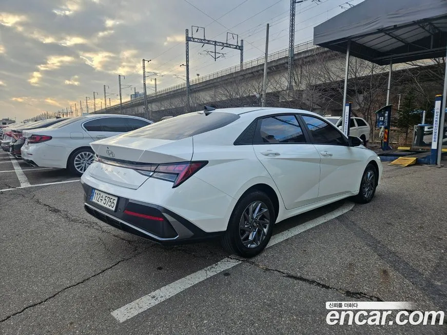 Hyundai AVANTE 2024 из KR, фото 7